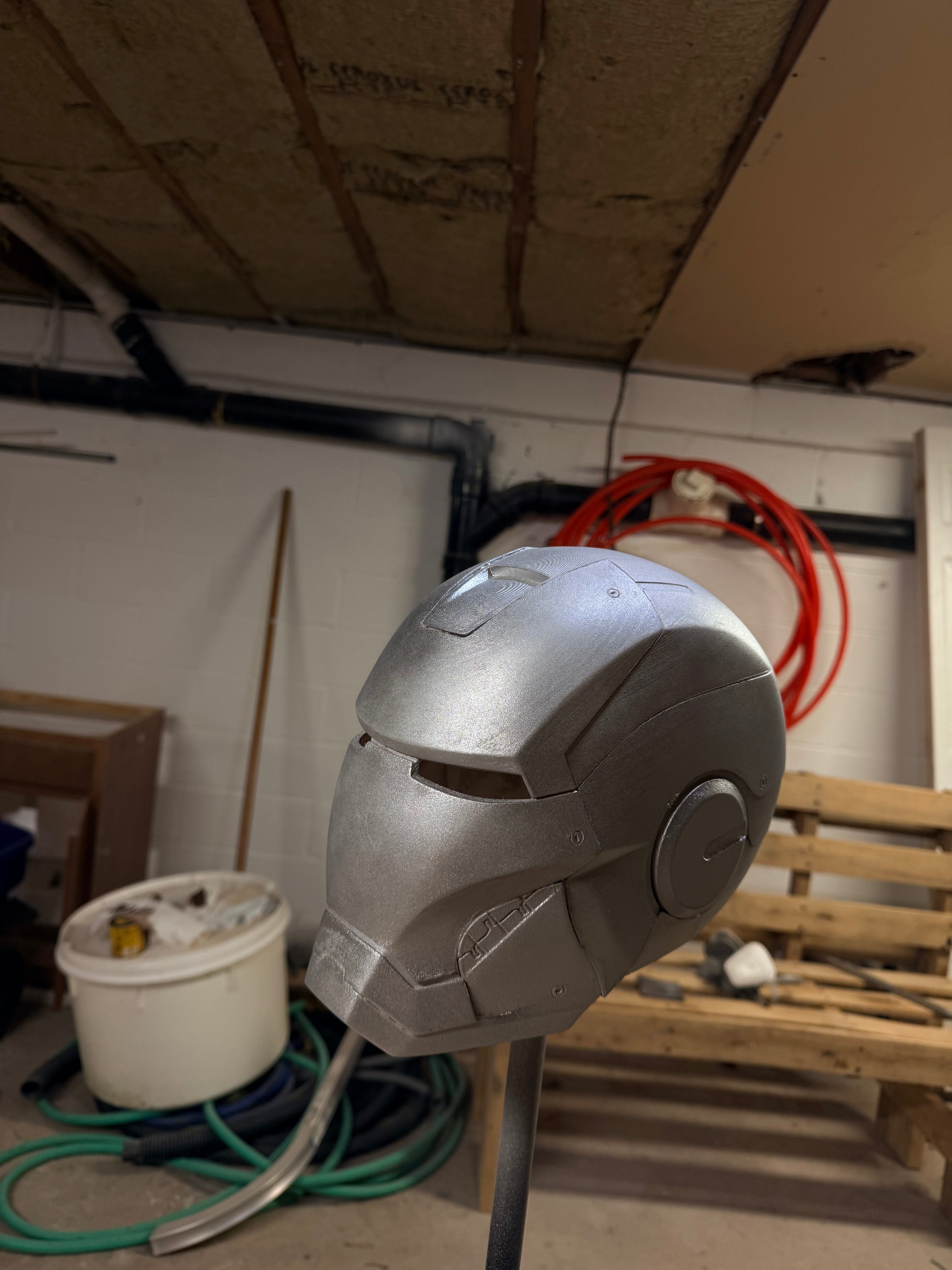 Futuristic Armored Helmet – Display Prop (Non-Wearable)