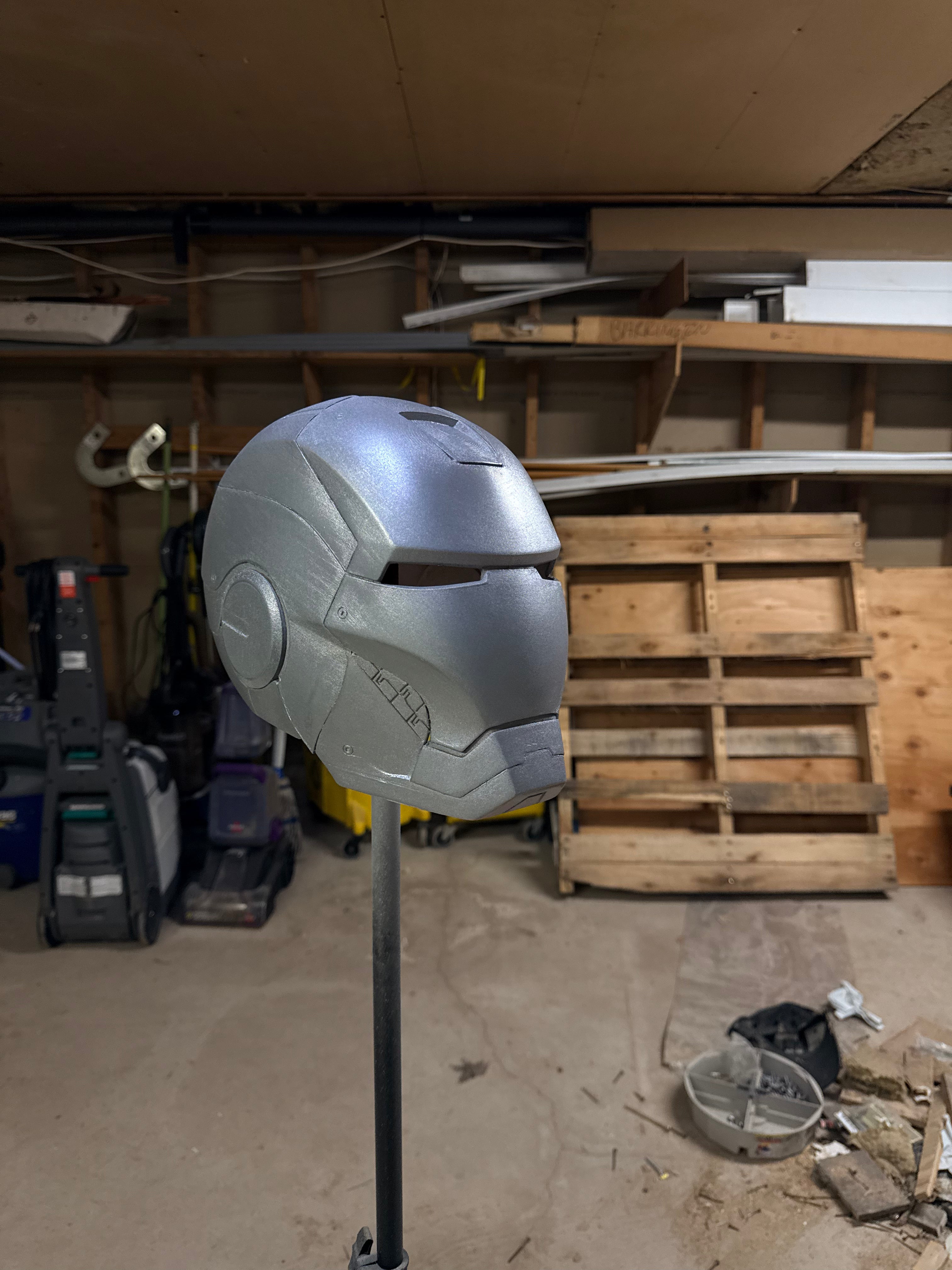 Futuristic Armored Helmet – Display Prop (Non-Wearable)