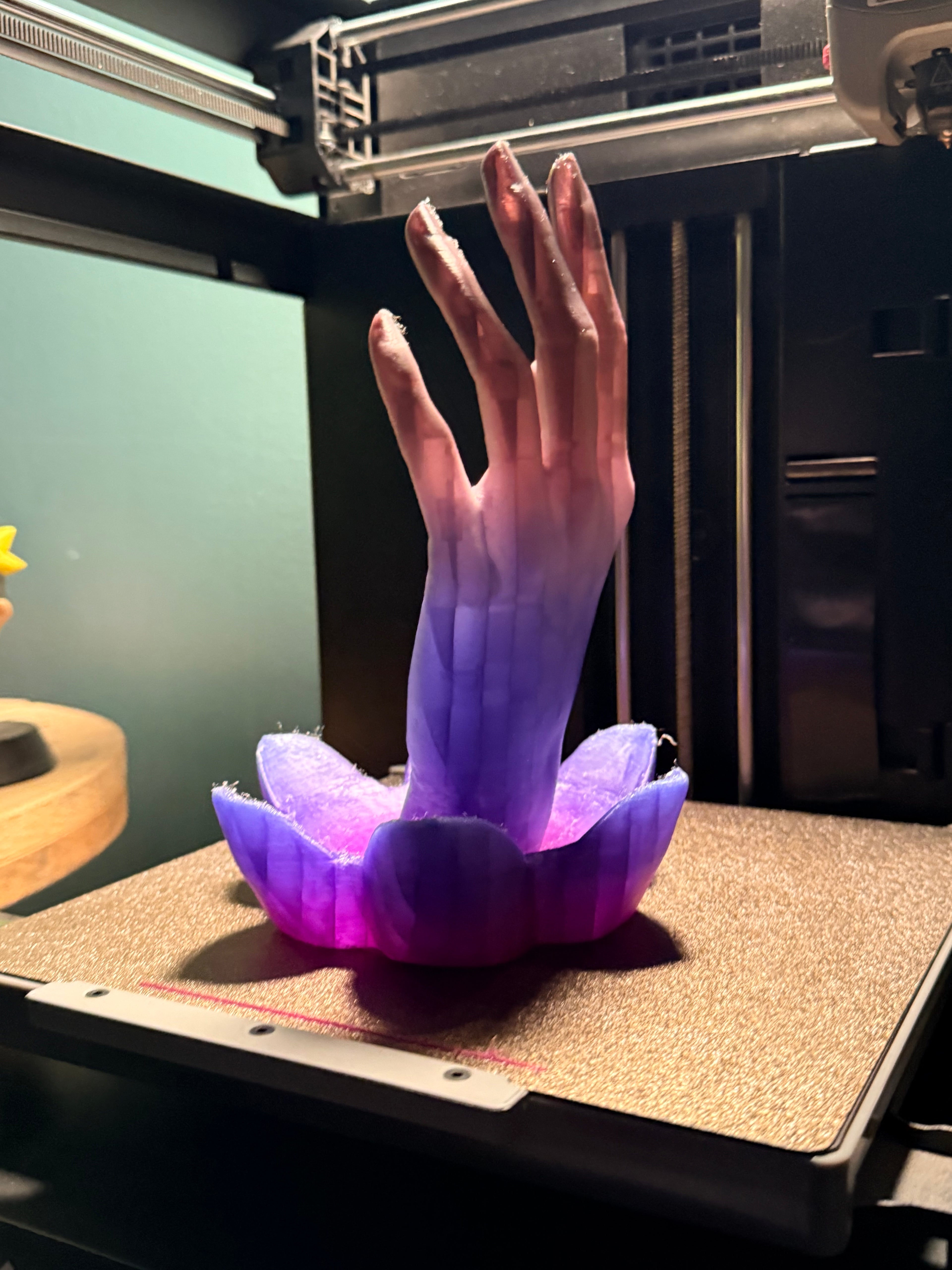 Artistic Hand Ring Holder – 3D Printed Jewelry Display