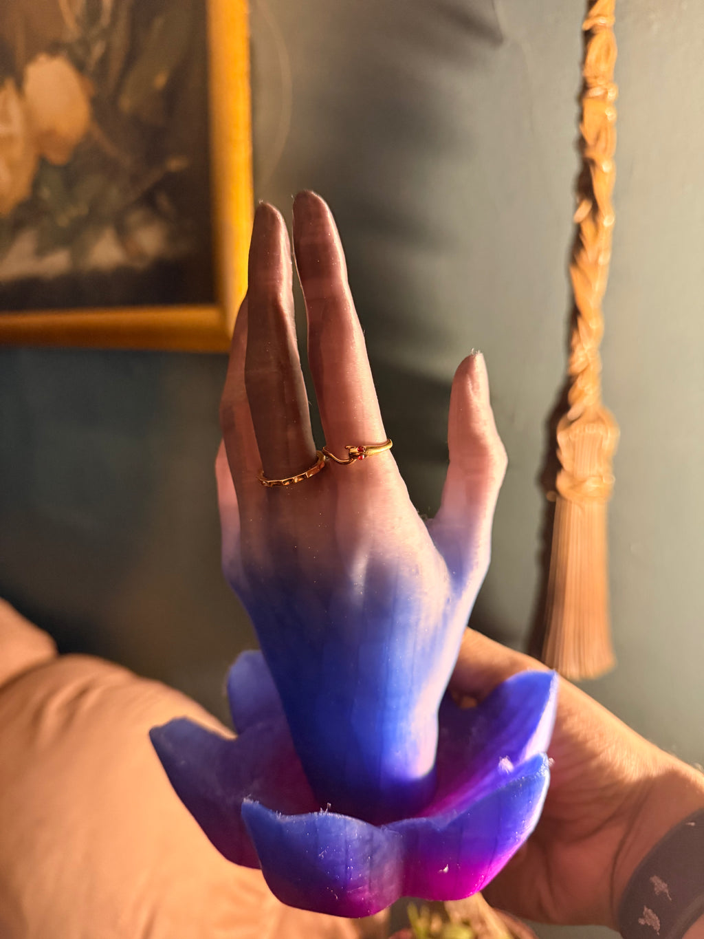 Artistic Hand Ring Holder – 3D Printed Jewelry Display